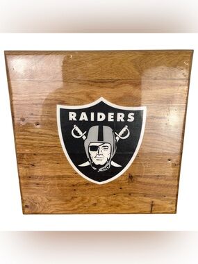 NFL Las Vegas Raiders Glossy Wooden Logo Sign/Decor Square 13.5”x 13.5” Football